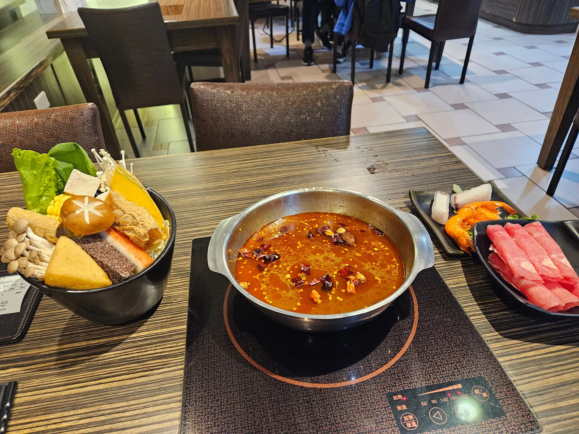 tw-hot-pot