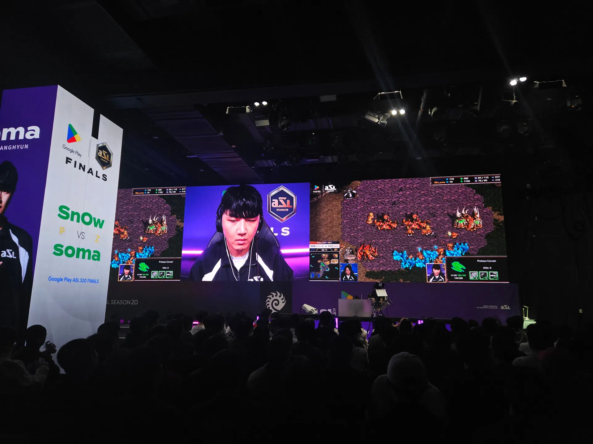 Travel photos from Week 5: Oct 24 - Oct 30: Starcraft, Themeparks and Long Hours at Work. 8