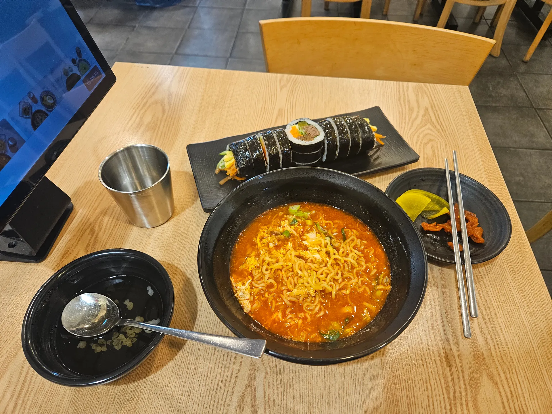 Travel photos from Week 6: Oct 31 - Nov 6: Contemplation, Halloween and Working Overtime 12
