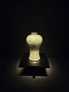 Travel photos from Seoul thumbnail 2