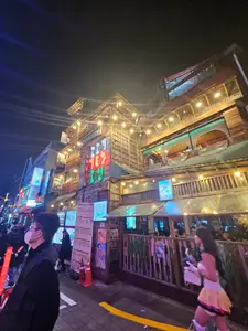 Travel photos from Seoul thumbnail 4