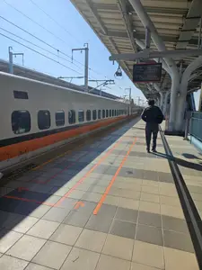 Travel photos from Seoul thumbnail 2