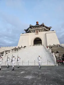 Travel photos from Week 9: Nov 21 - Nov 27: Buddhism, Dumplings, and a Distinct Culture thumbnail 28